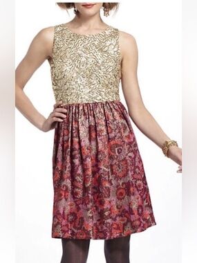 Anthropologie Wren Sequined Gold Jacquard Lace Floral Metalic Dress Medium